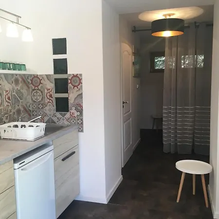 Apartment Szelrozsa Apartmanhaz Velence