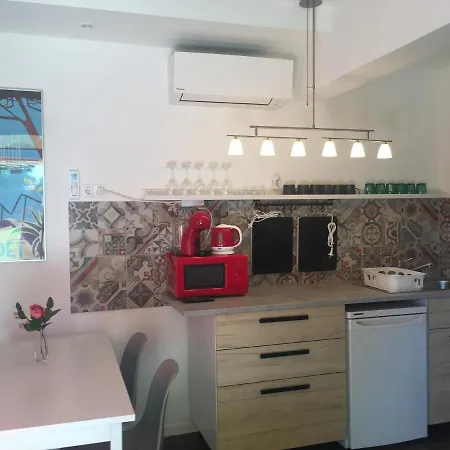 Szelrozsa Apartmanhaz Apartment