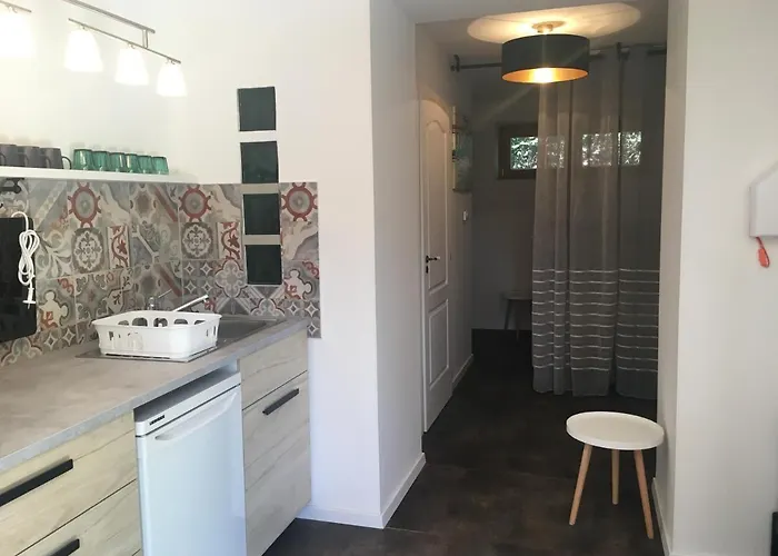 Apartament Szelrozsa Apartmanhaz Velence